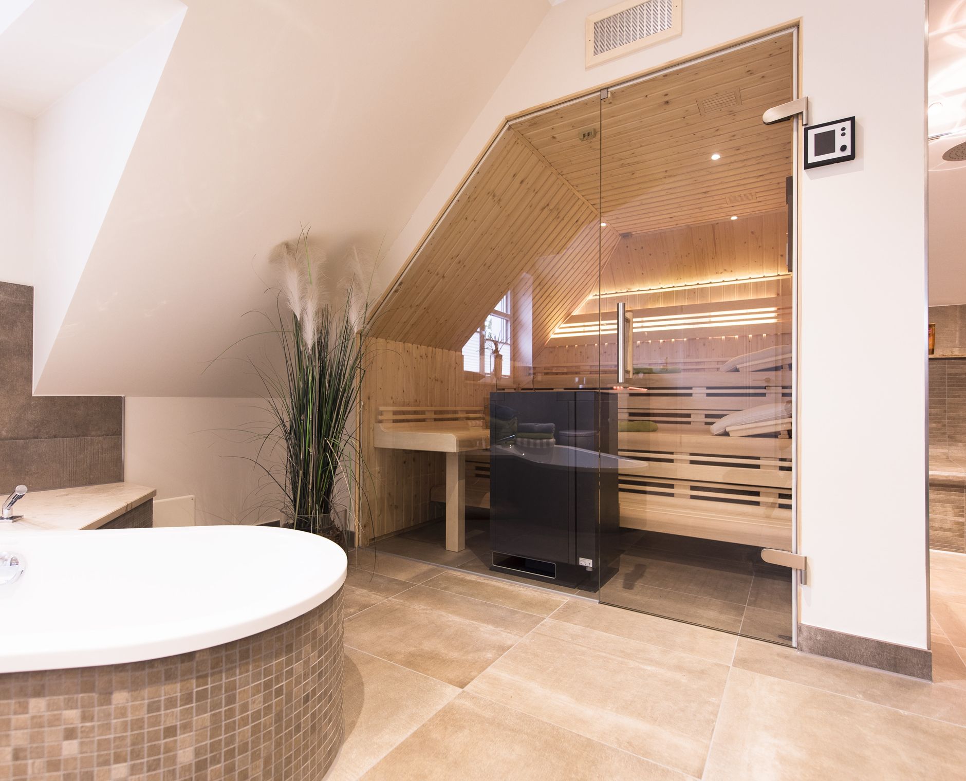 Wellness Badezimmer Mit Sauna